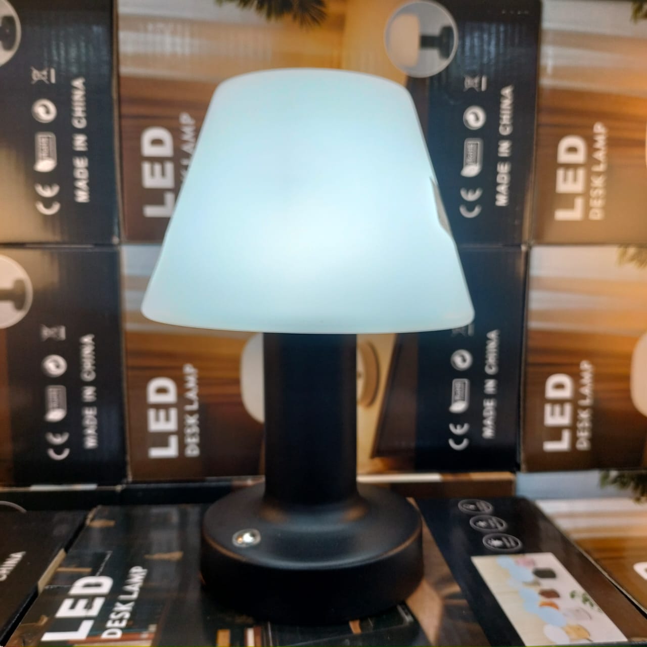 led noir