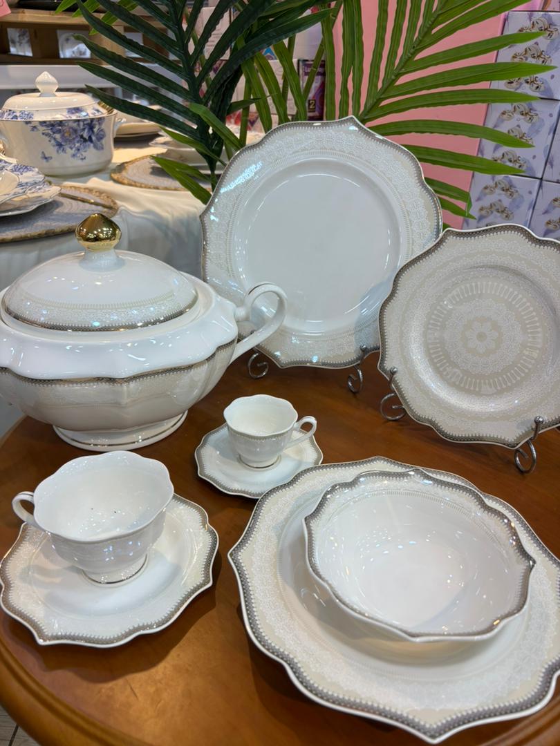 Photo00004765 LM HYM01 50PCS PORCELAIN CAFE A MANGER